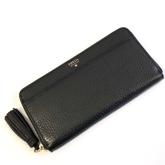 Fossil Tara Clutch 2025